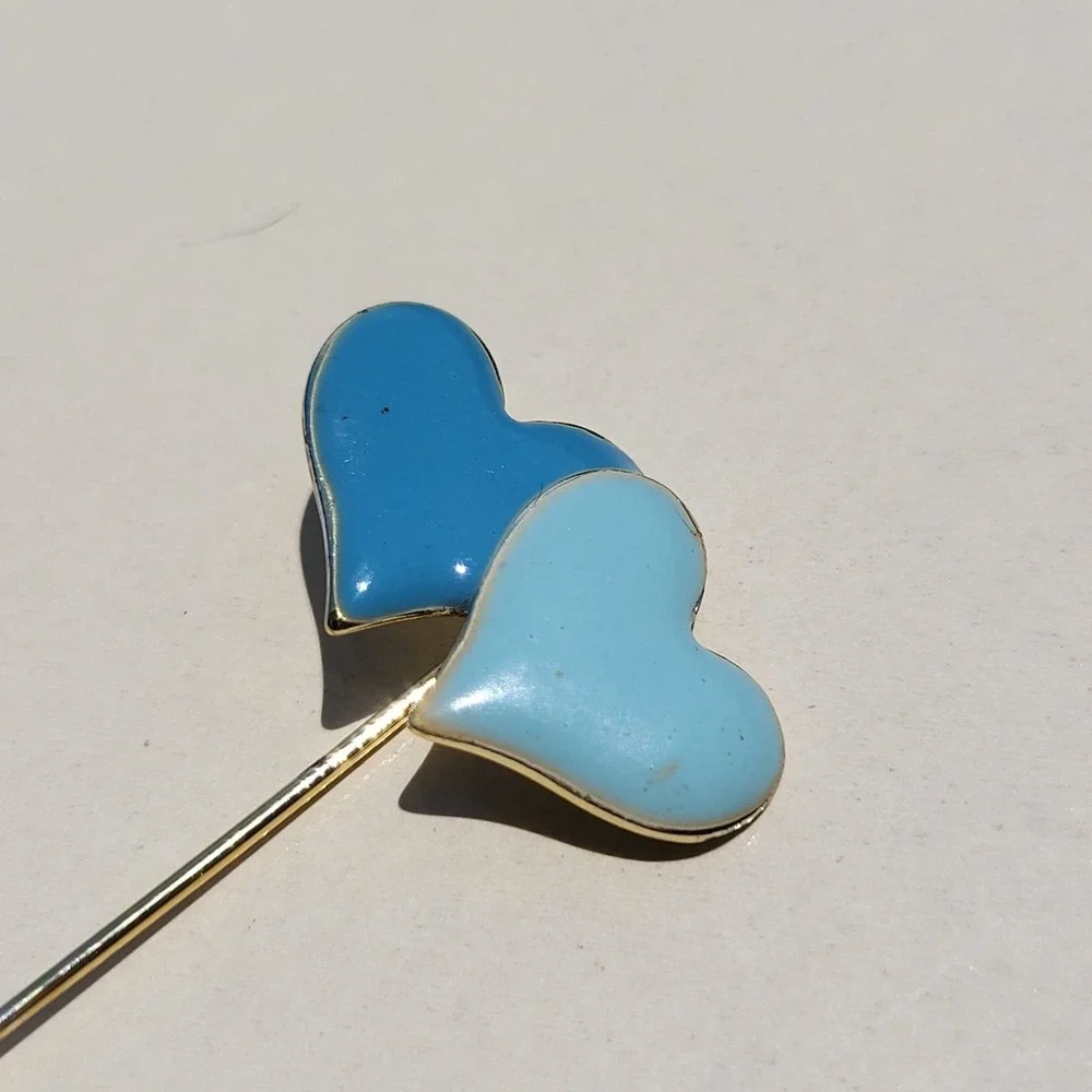 Vintage Enamel Metal Heart Stick Pin Blue Gold Tone Double Heart Lapel Pin